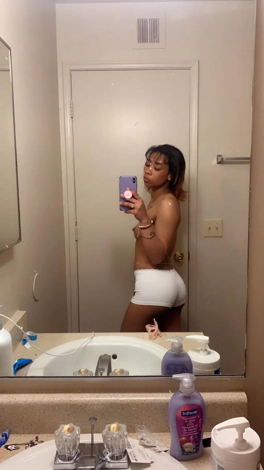 Petite ebony baddie image 4