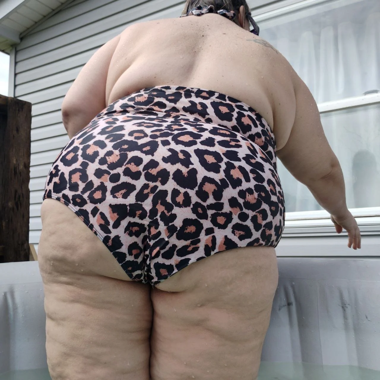 BBW blowing cock main image
