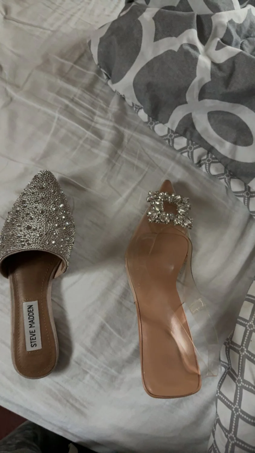 Sister feet image 3