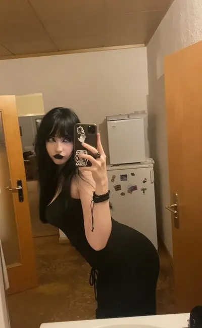 Corno vazou namorada gotica rabuda novinha dando a buceta no amador! caiu na net videos novos puta cover image
