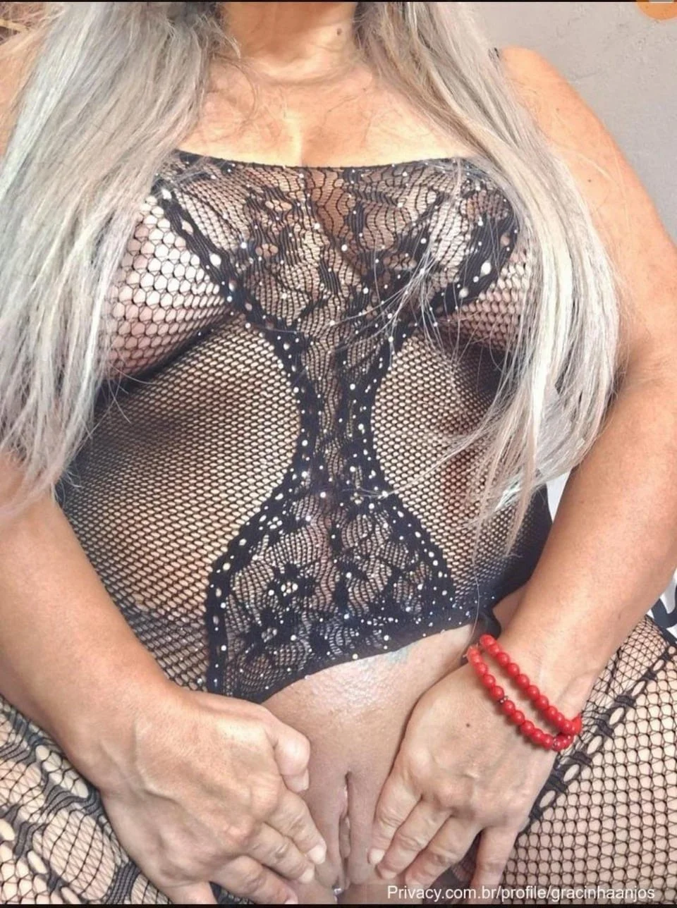 Older Brazilian MILF image 20
