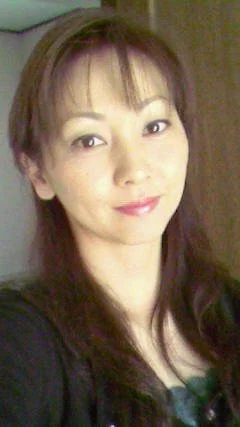 Japanese wife Yumiko image 16