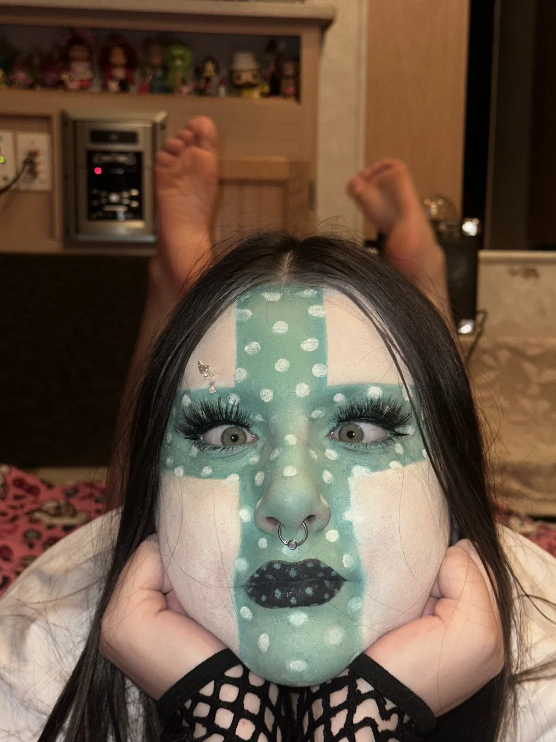 Feet n big tits image 14