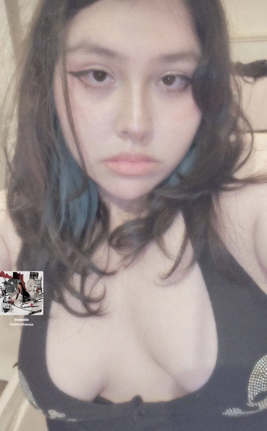 Sexy latina image 5
