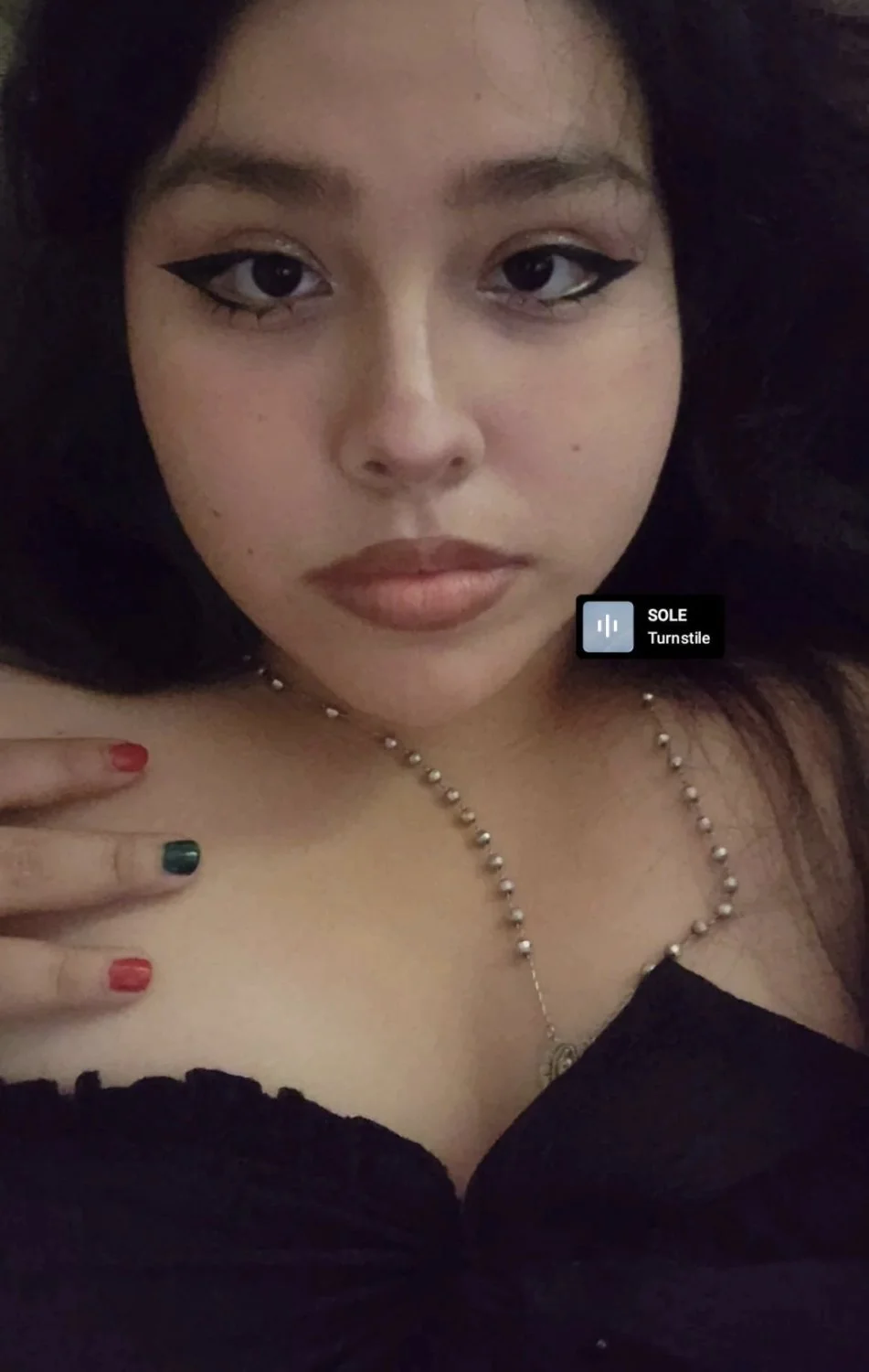 Sexy latina image 6
