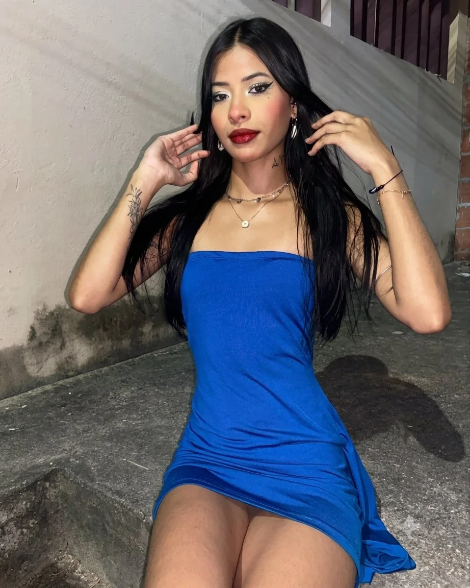 Uma magrinha mt gostosa🔥 image 2