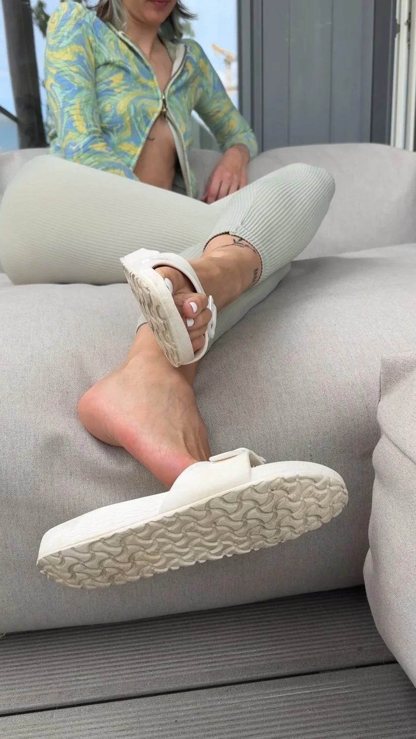Perfeita para footjob image 14