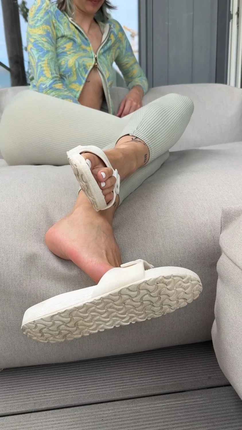 Perfeita para footjob image 6