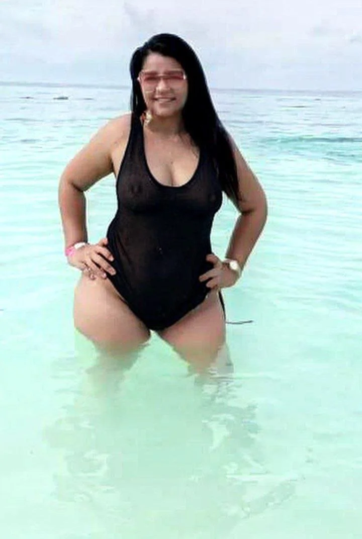 La puta secretaria se gana los aumentos entregando el culo image 5