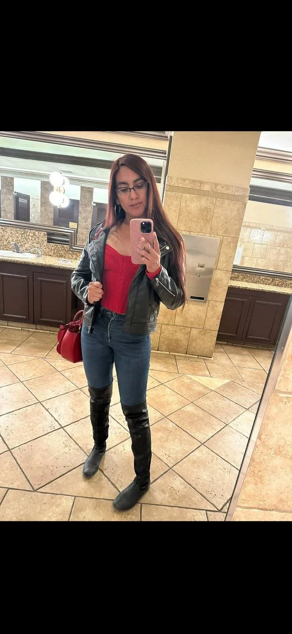 Latina wife shared image 4