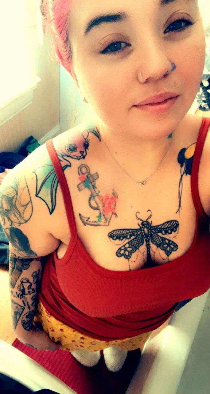 Sara image 3