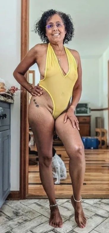 Wives See Through and Pokies image 18
