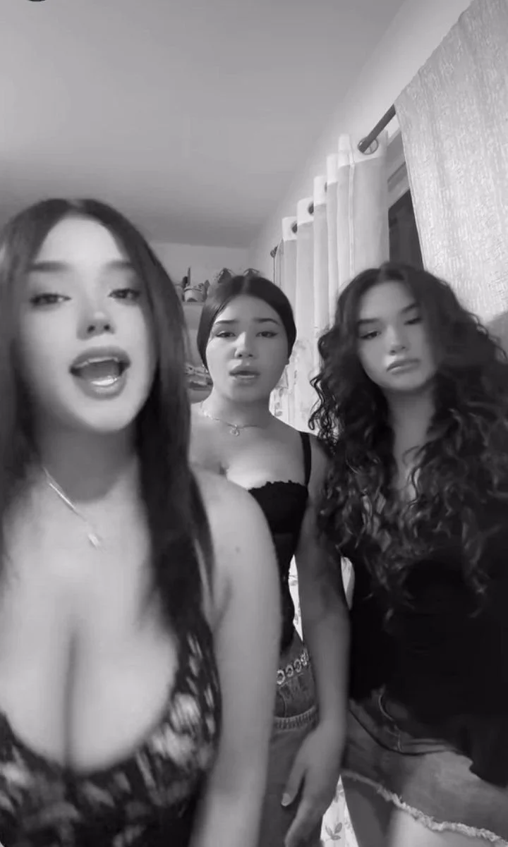 Zorras. Traga leche no tengas miedo en hacer lo que quieras con ellas image 2