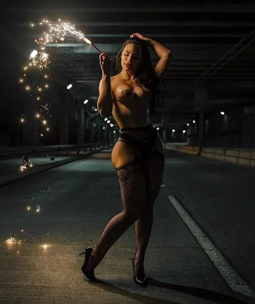 Rayssa Melo Top image 8