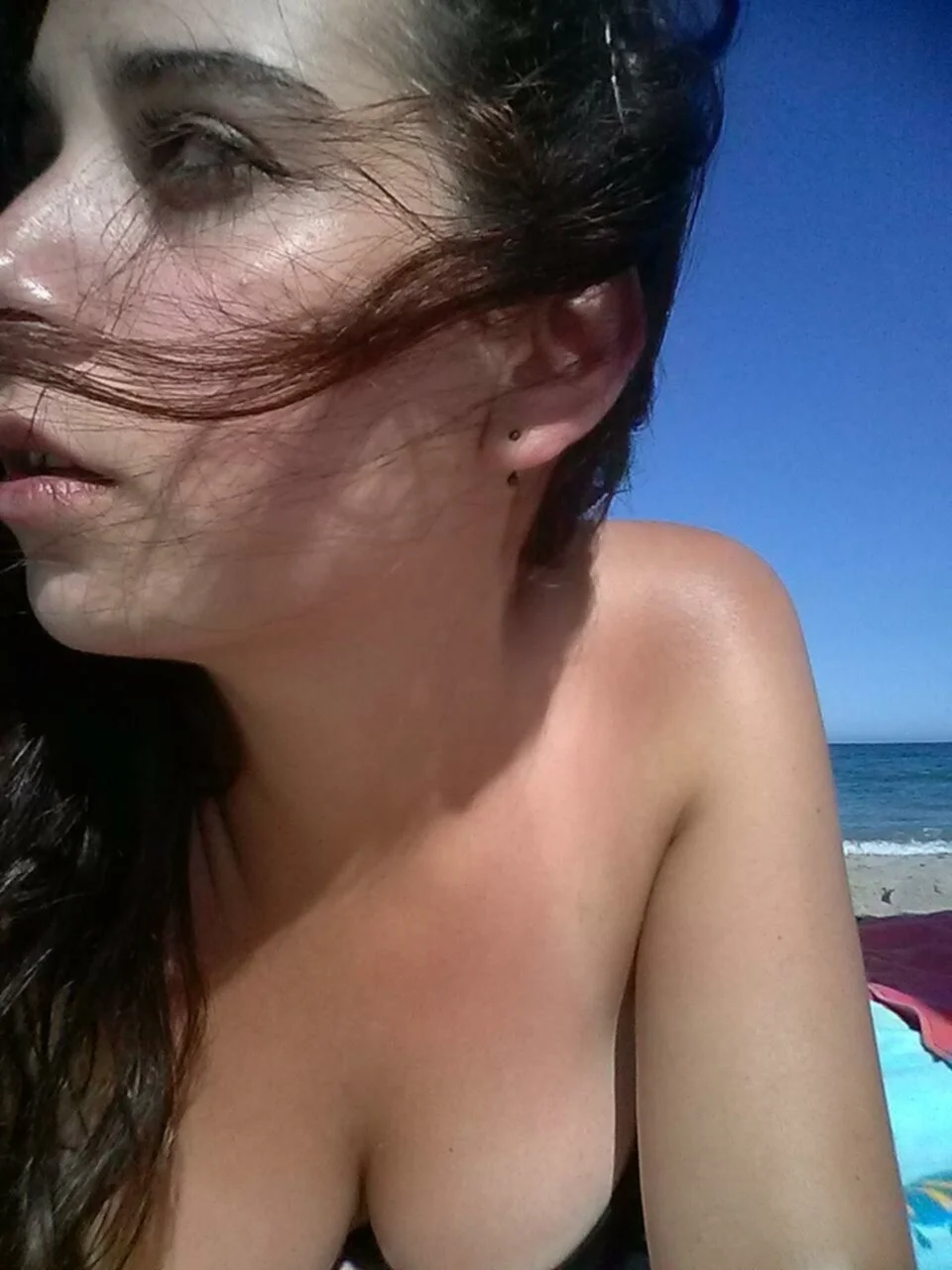 Española loves to fuck image 11