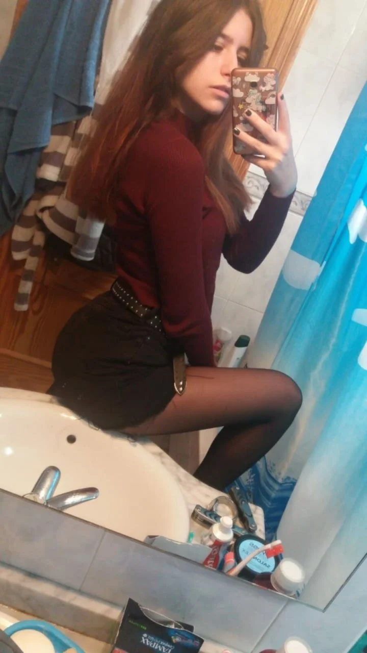 Española loves to fuck image 31