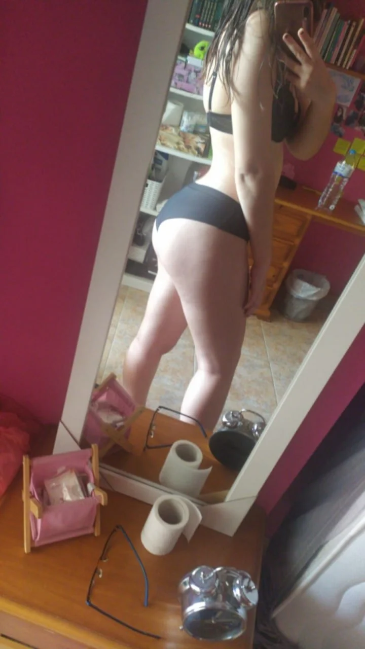Española loves to fuck image 33