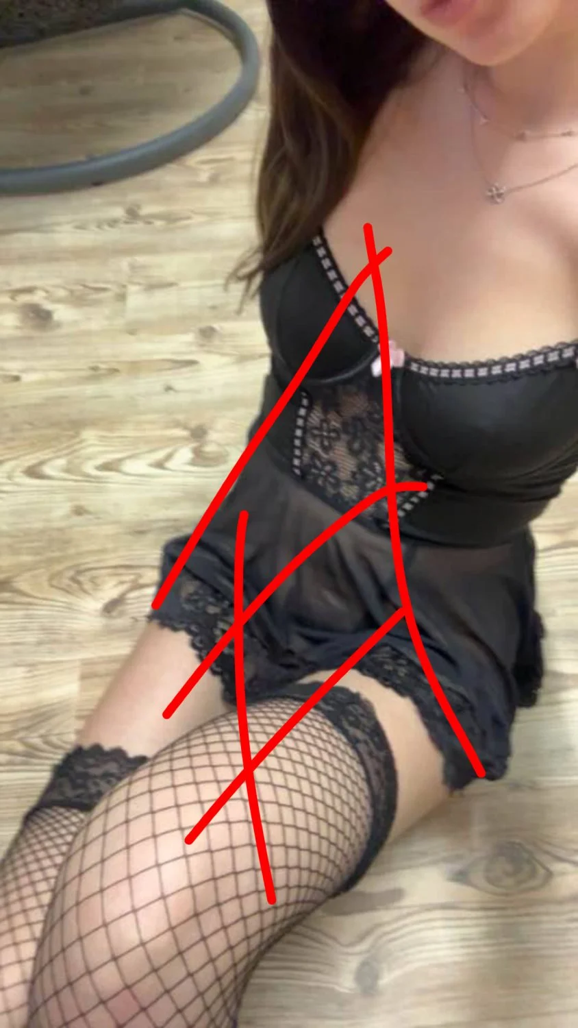 Pt 1 of slutty gf, stay tuned 😉 hmu for same treatment image 10