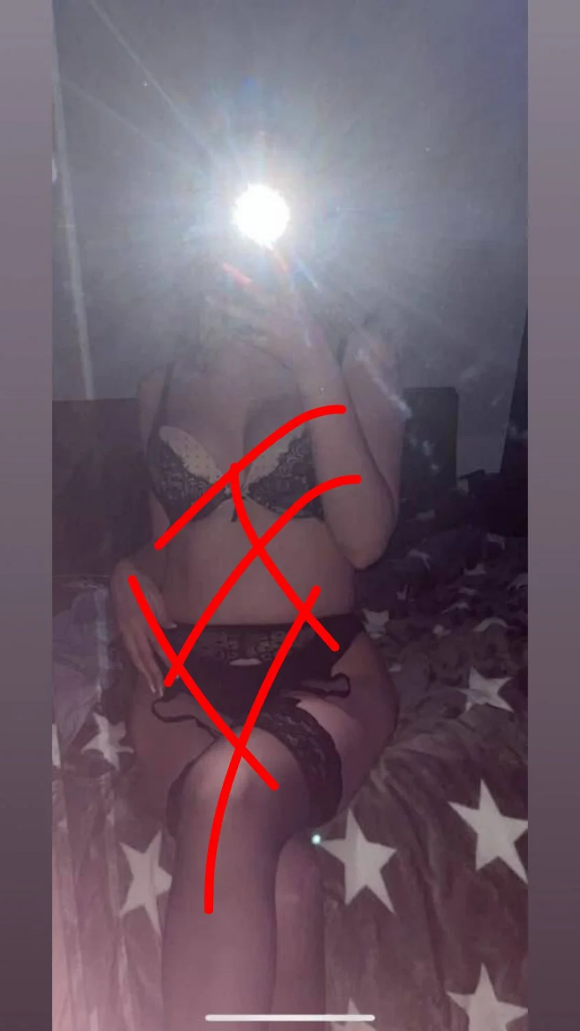 Pt 1 of slutty gf, stay tuned 😉 hmu for same treatment image 2