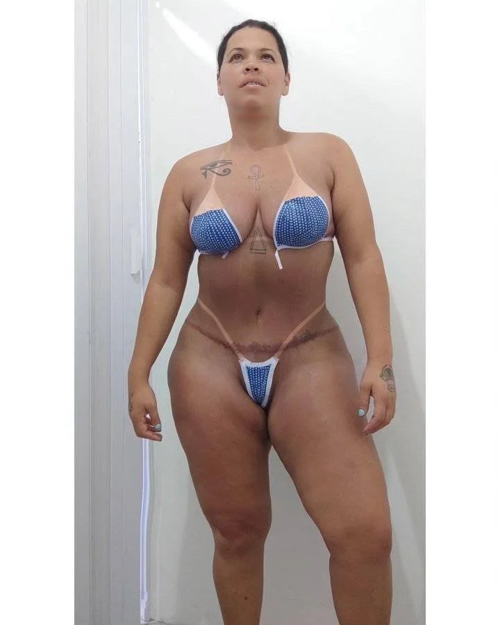 Paula rabuda, emagreceu mas o rabo continua enorme do jeito que a gente gosta. image 19