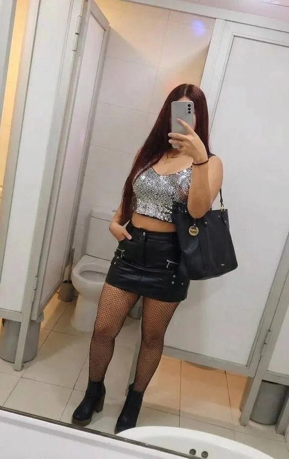 Fren Belén exhibida putita chilena quemada image 5
