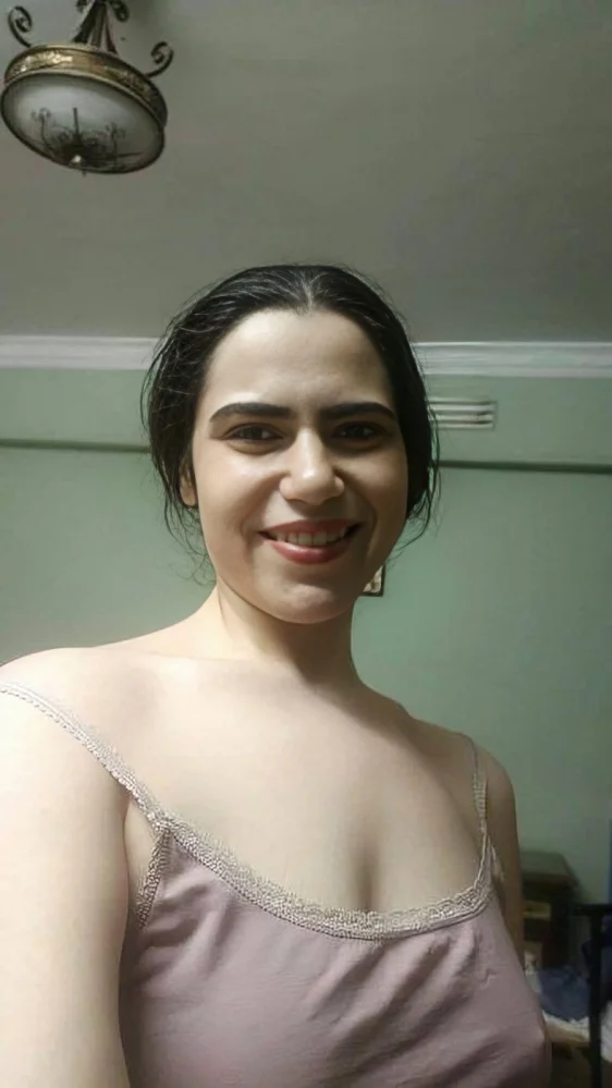 Hijabi Muslimah image 3