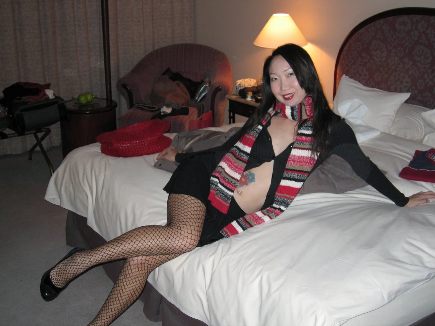 Chinese amateur milf 32-4 image 2