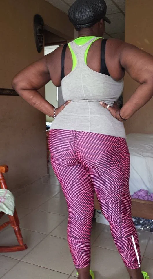 SEXY NALGONA MILF image 14