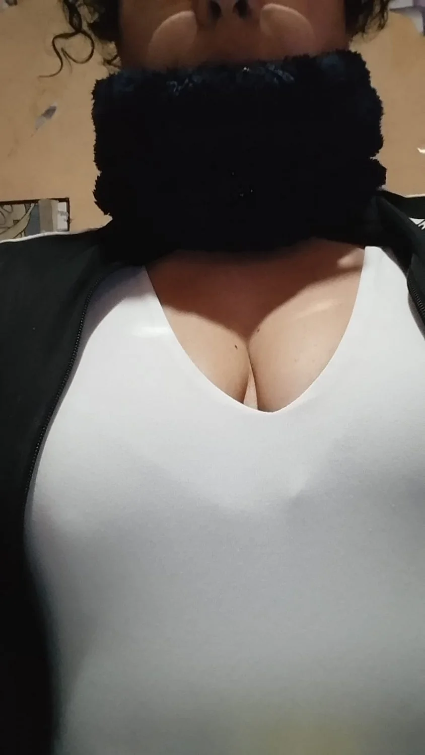 Putita chilena me manda pack teniendo marido image 2