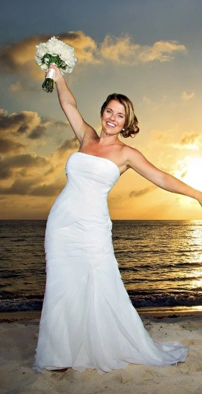 If only Schelby would’ve dropped her thong sooner… image 15