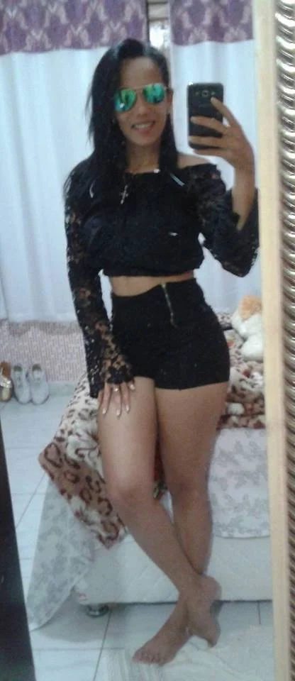 Casada ...ama fudee..e tomar leite de pica main image