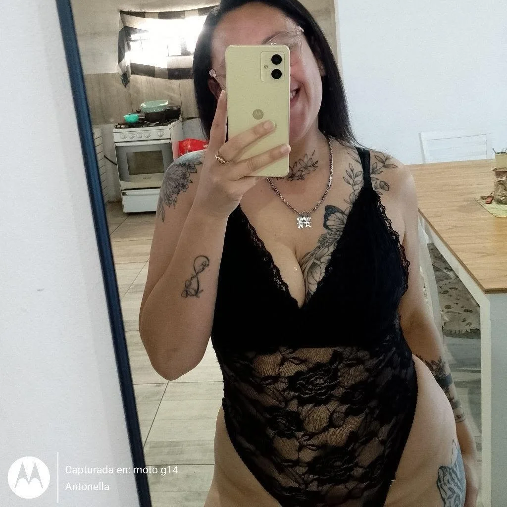 milf4nt0 image 6