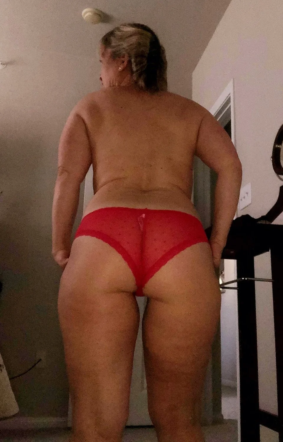 Milf slut image 10