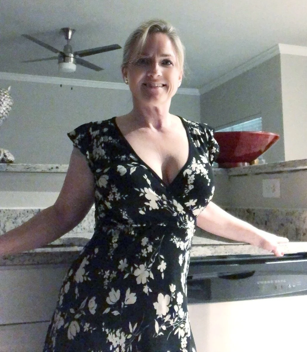 Milf slut image 7