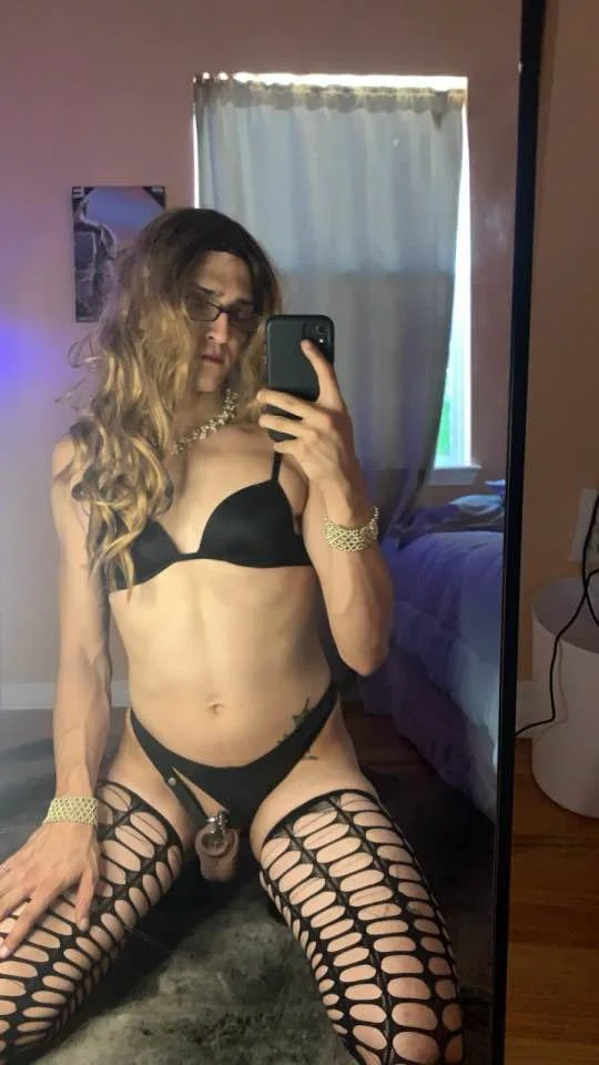 Sissy Natalie Bramble loves the attention, show her some love in the comments! image 4