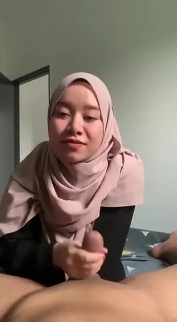 Hijab bitch get hardcore fuck image 7