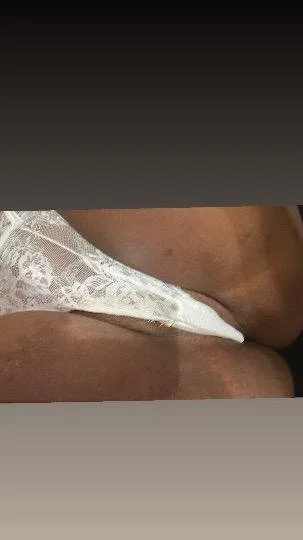 fat booty escort perfect bbl image 3