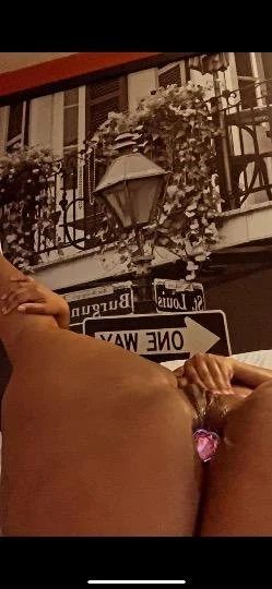 fat booty escort perfect bbl image 7