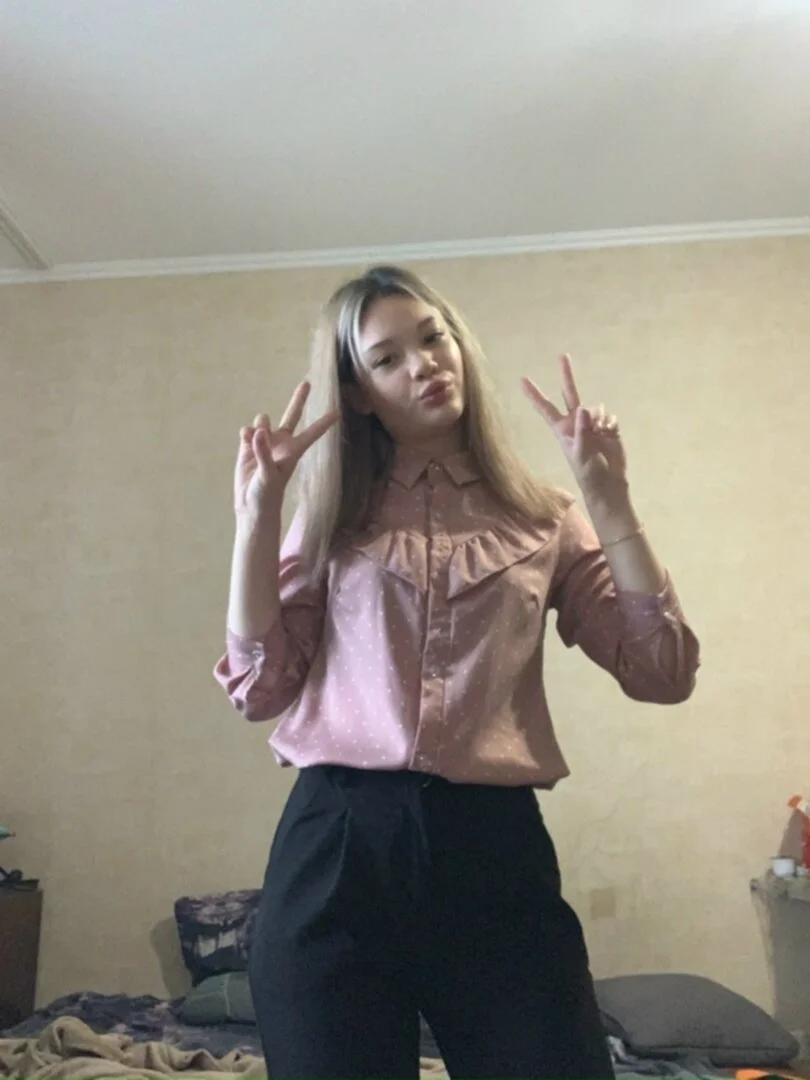 amateur gf Helen image 2