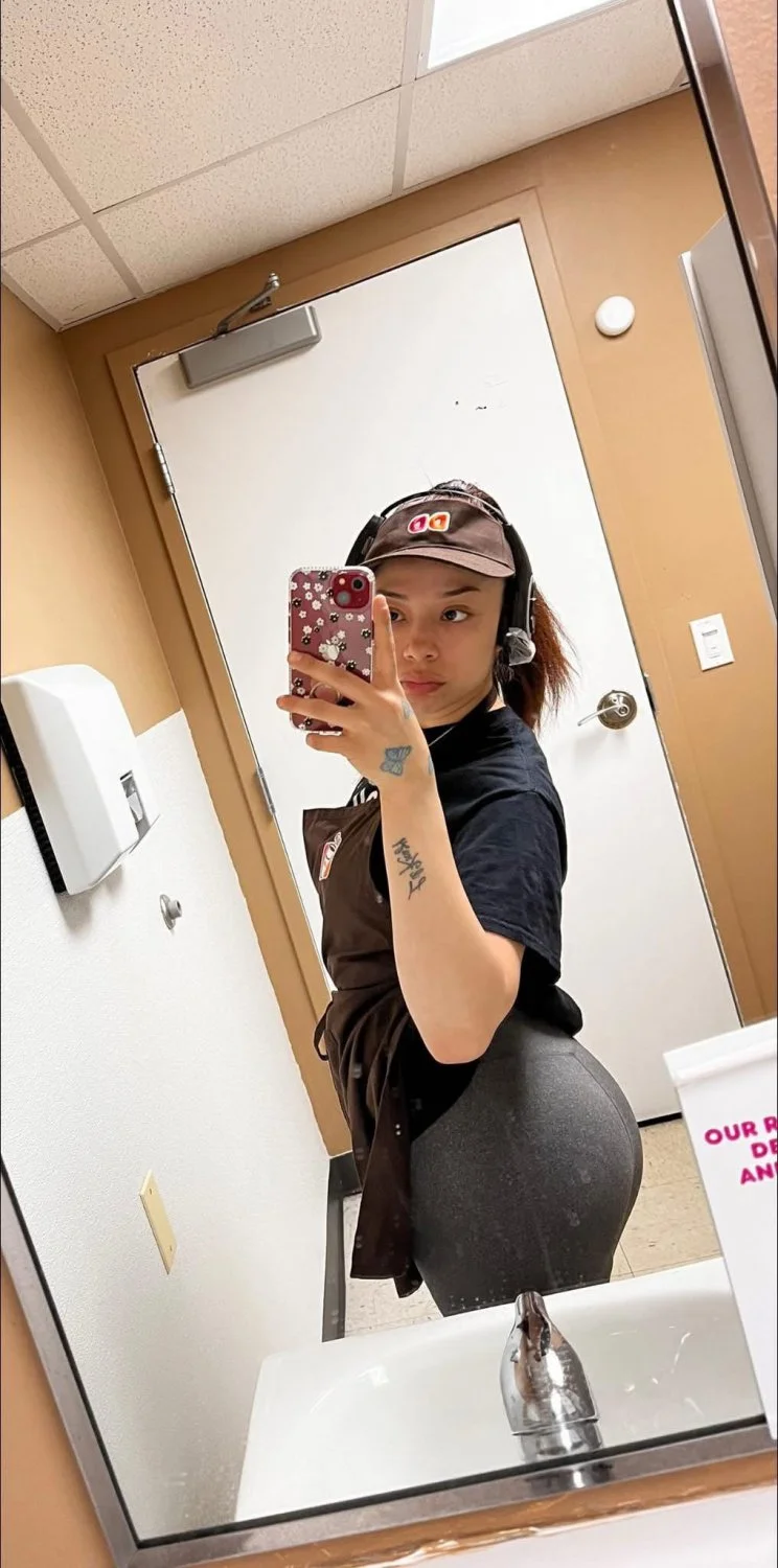 Chicago Dunkin Donuts main image