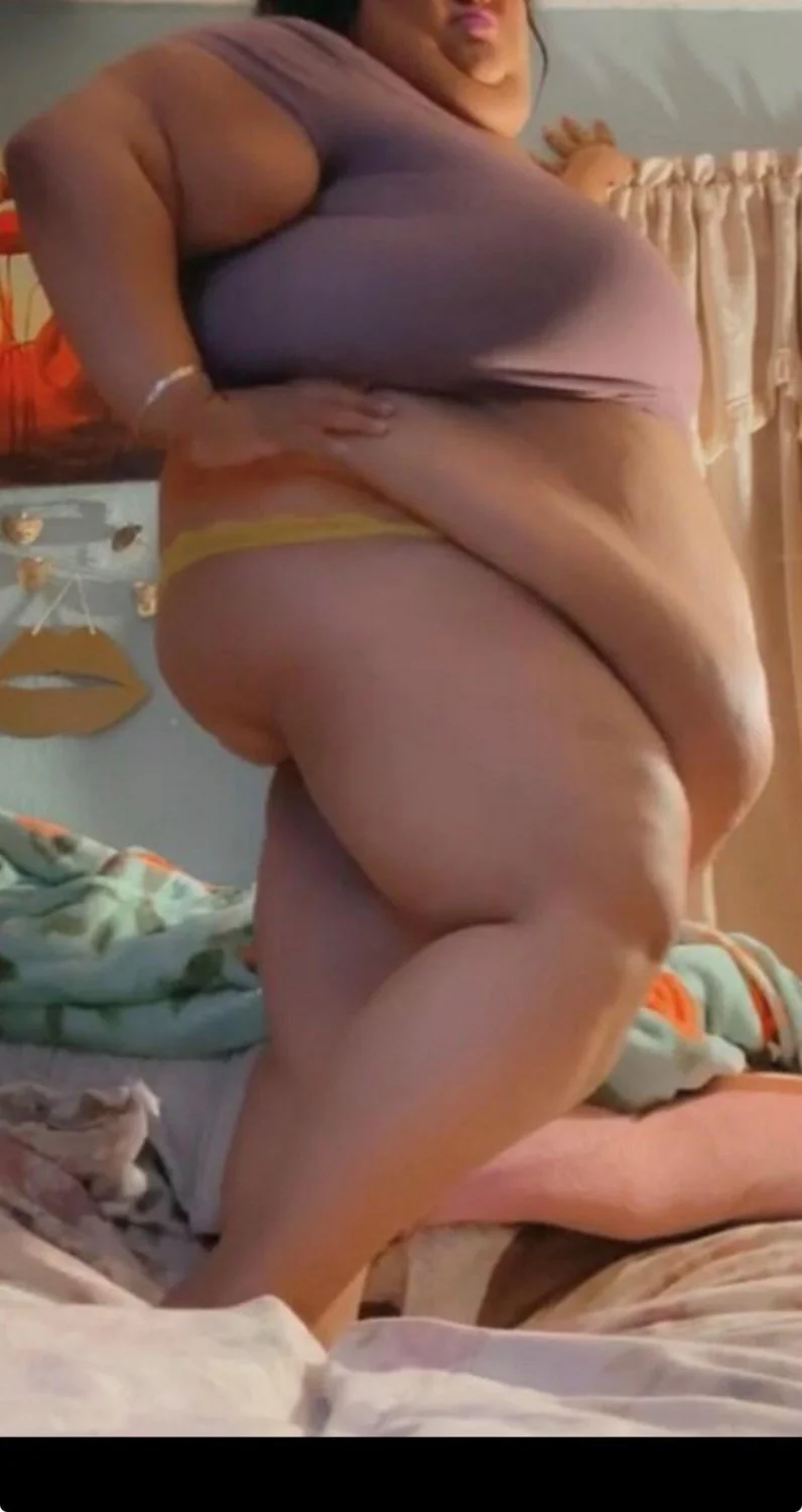 Huge Mexican mom image 13