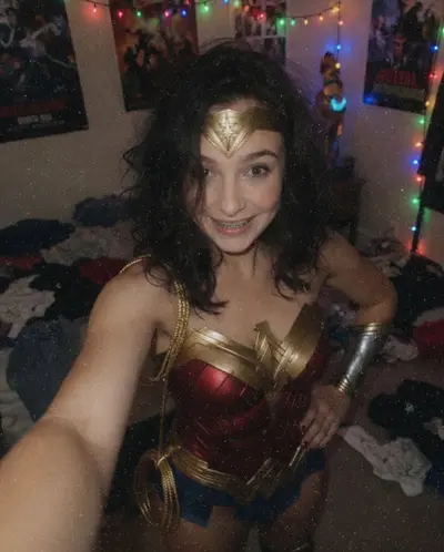 Gal Gadot Look-A-Like (WonderWoman Cosplay) cover image
