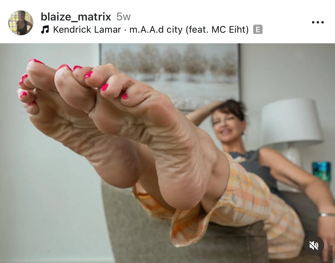 Milf soles feet image 5