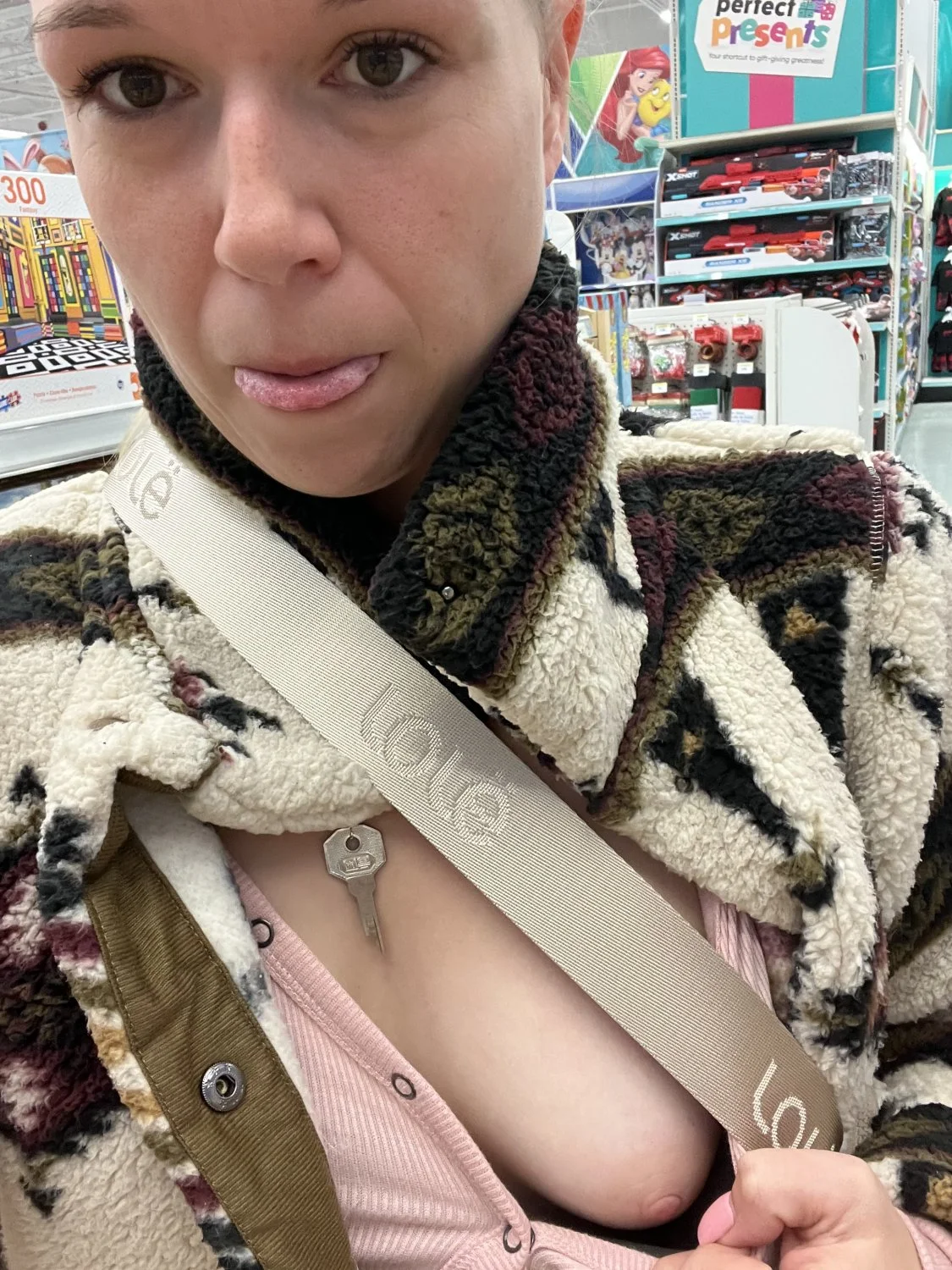 Innocent teacher/secret webslut public exposure 🤫 image 8