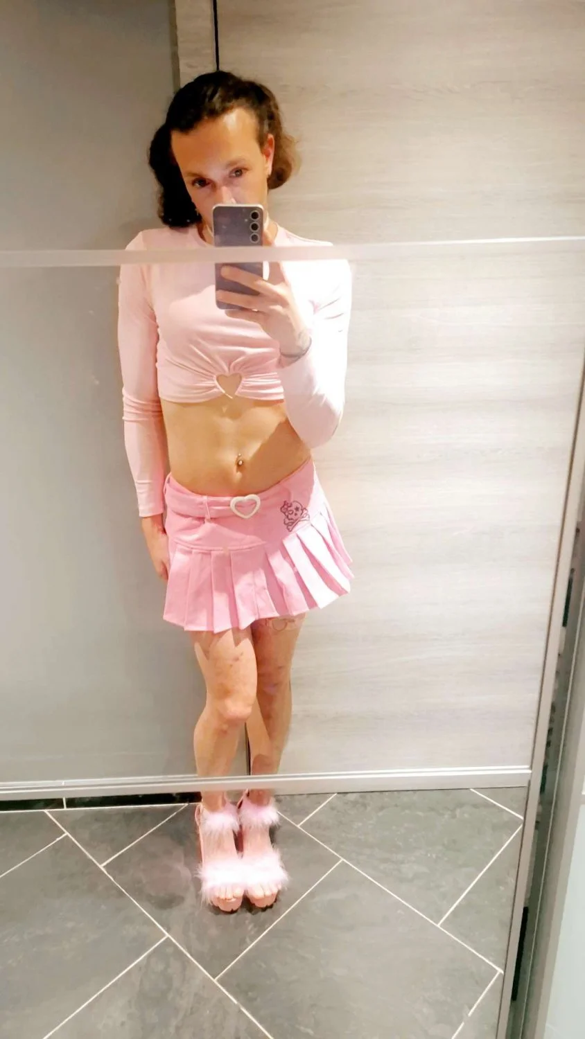 Ashlyi sissy slut image 13