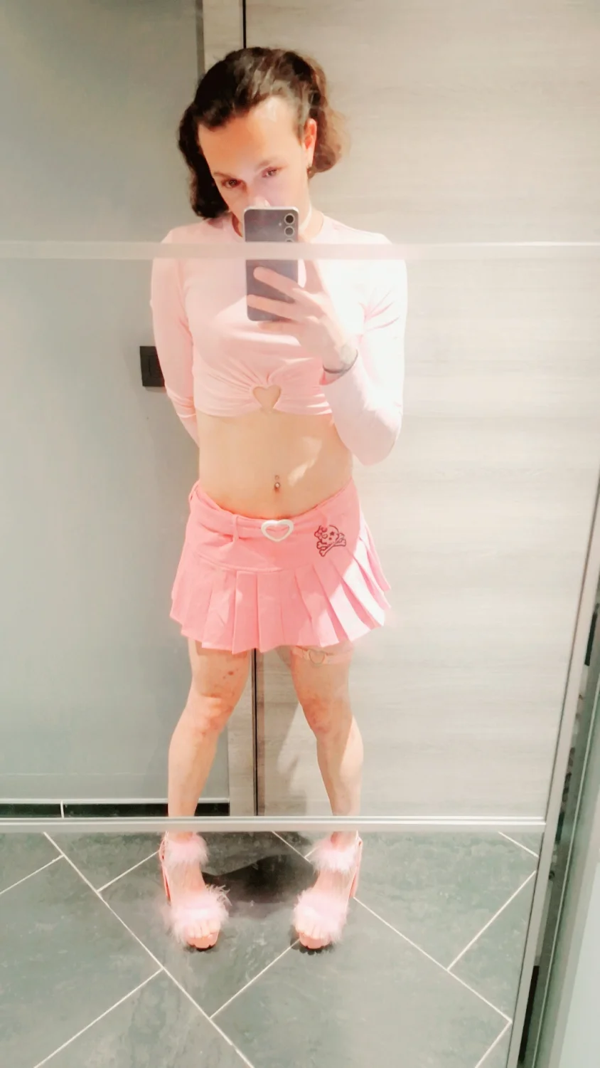 Ashlyi sissy slut image 30