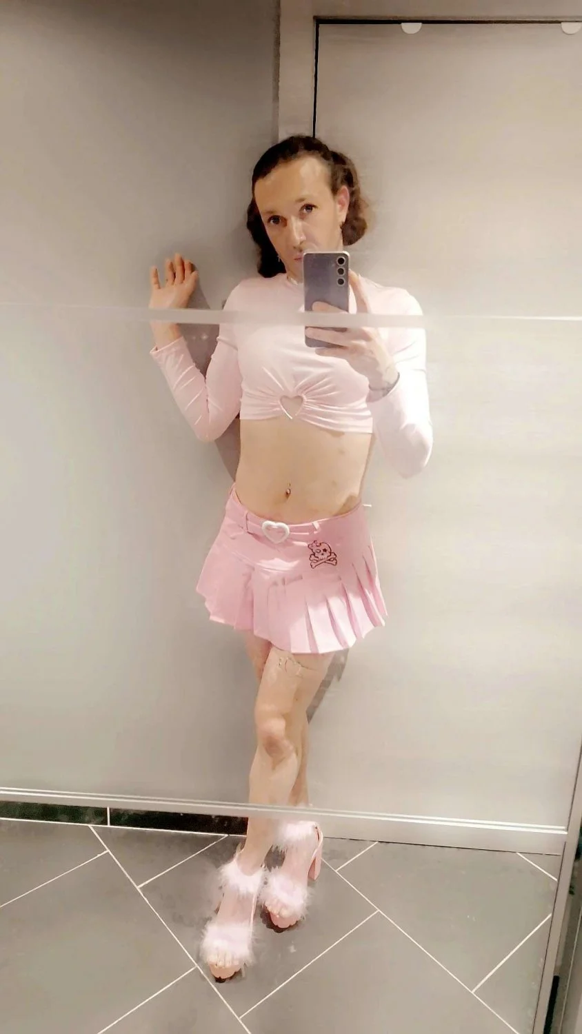 Ashlyi sissy slut image 5
