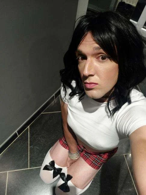 Ashlyi sissy slut image 7