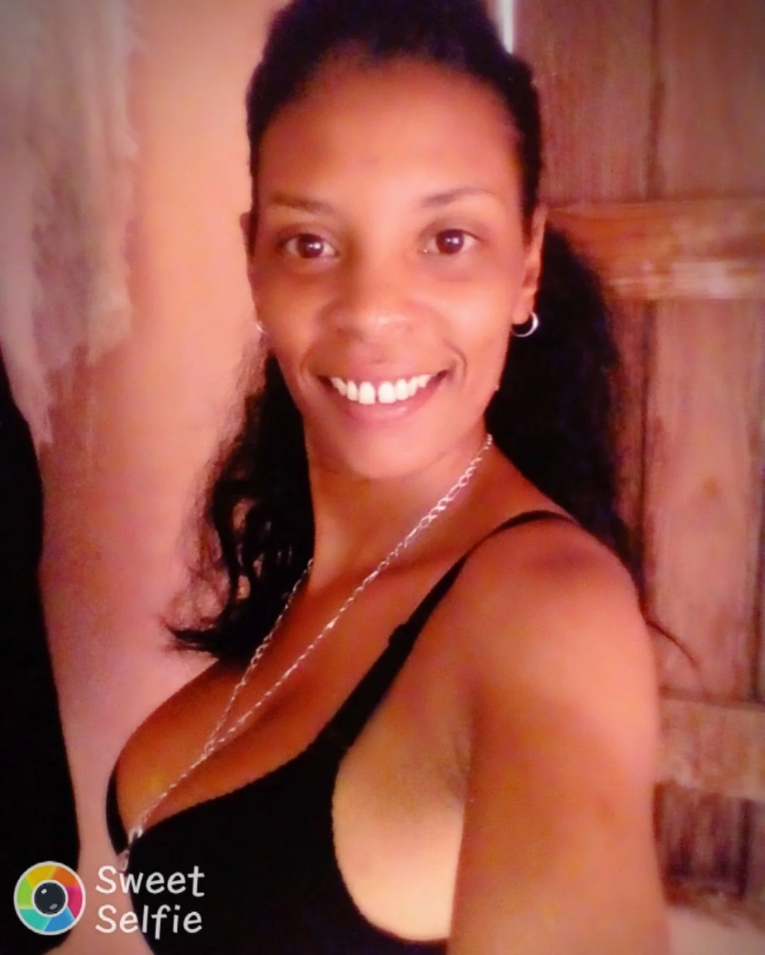 COMENTEN SI LES HA GUSTADO MI CONTENIDO BESOS DESDE CUBA image 2