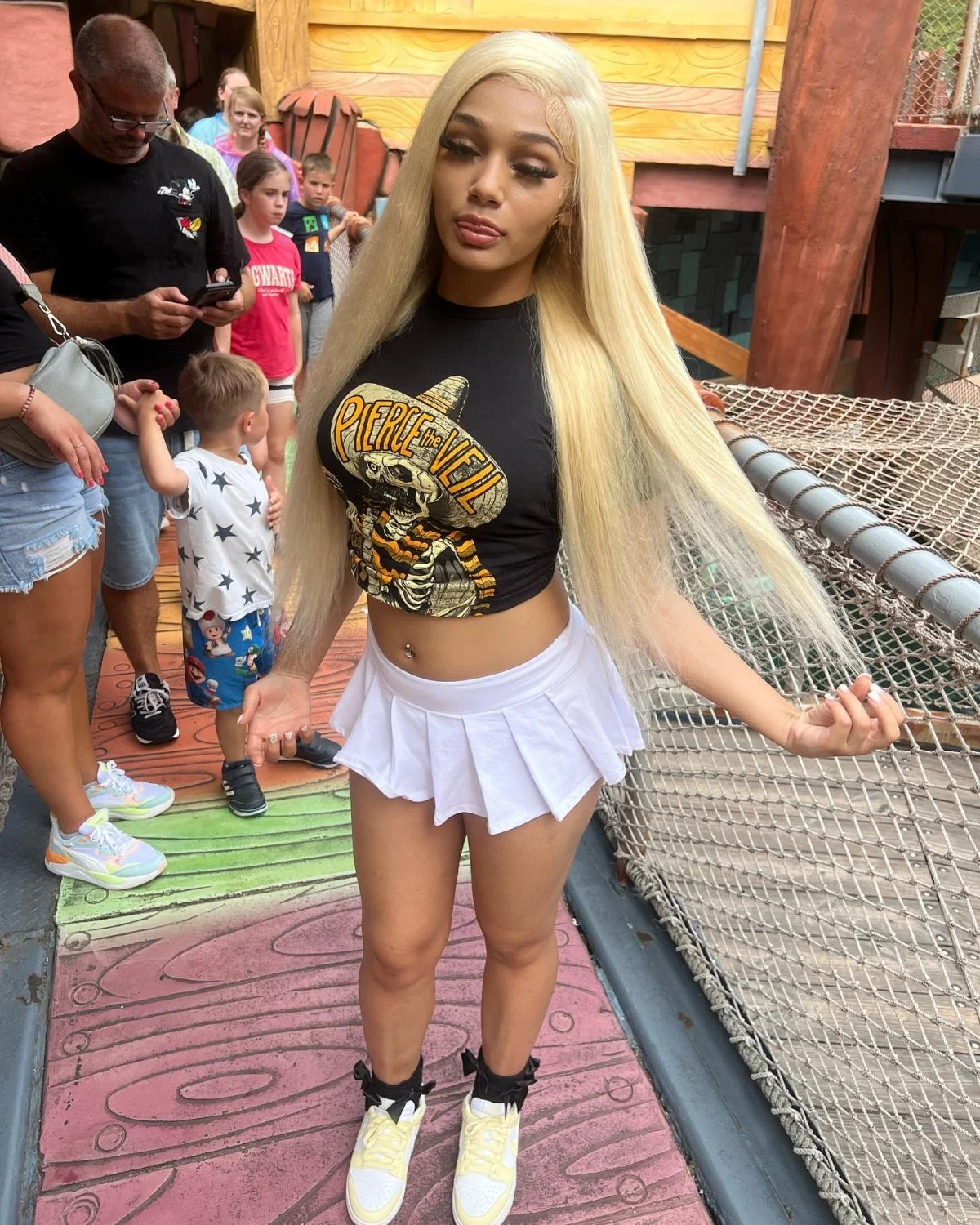 Barely Legal teen Miixednaii sexy ass image 45